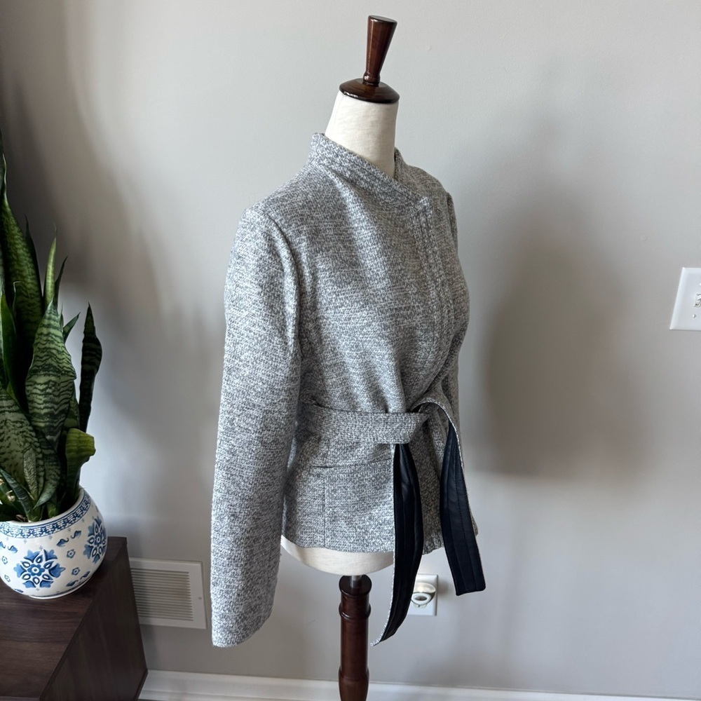 Banana Republic Gray Belted Blazer Jacket - Picture 3 of 11